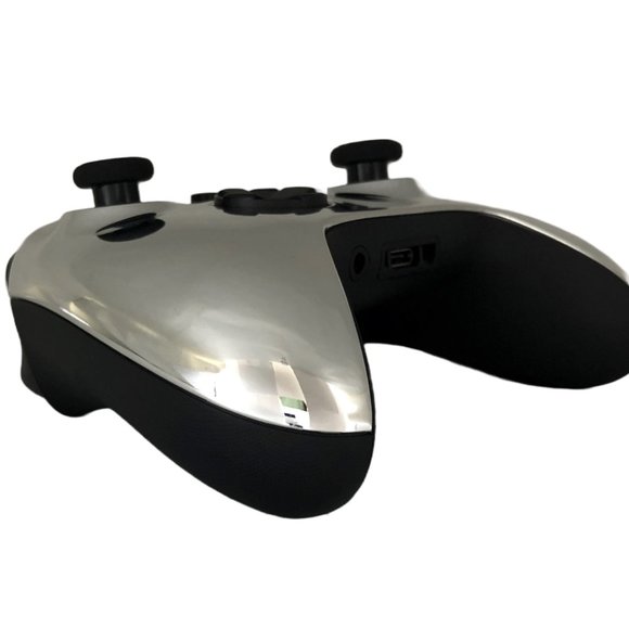 Custom Microsoft Xbox Series X / S Wireless Controller - Glossy Chrome Silver - Picture 5 of 6